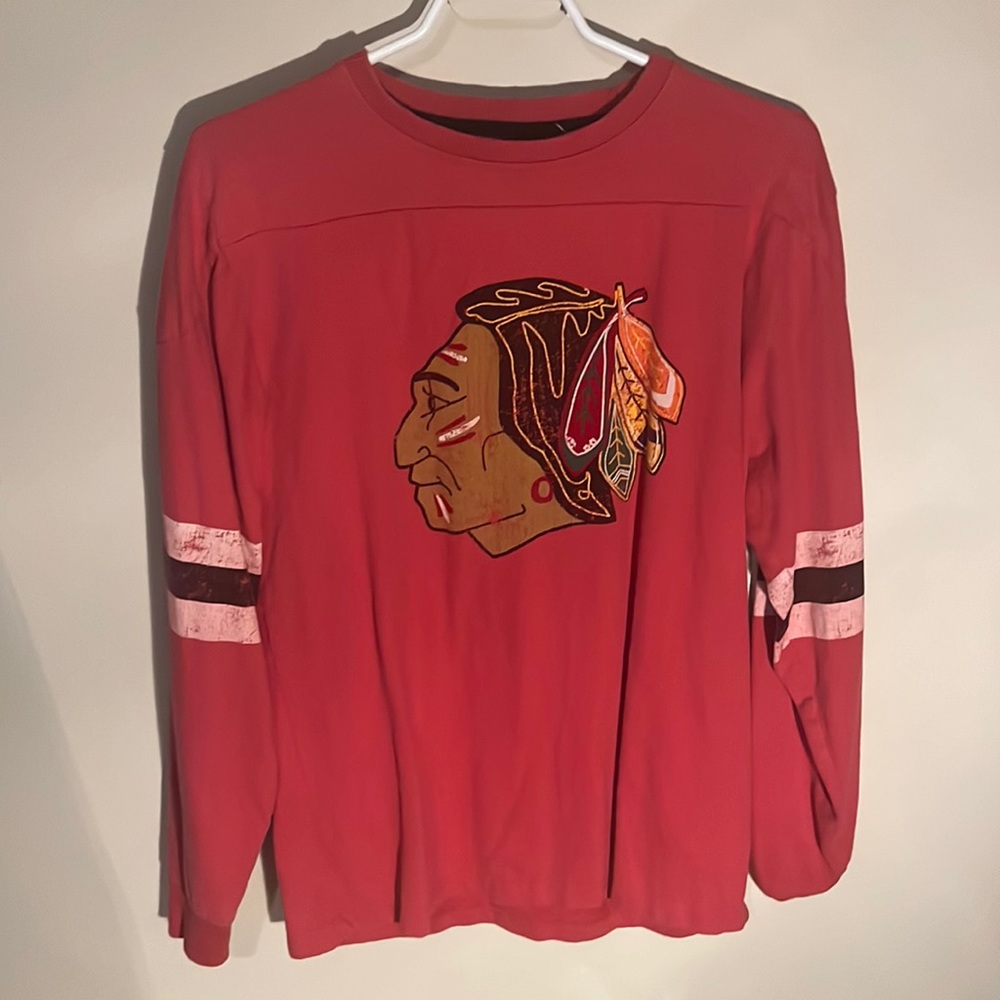 *Very Rare* Red Jacket Bobby Hull Chicago Blackhawks shirt